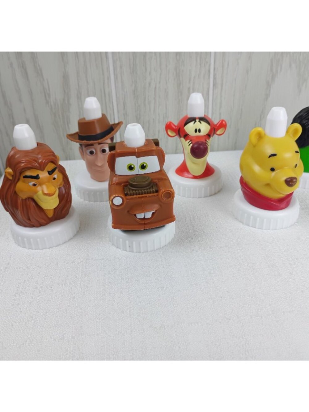 Good 2 Grow Toppers- Random Lot Of 11 Disney, chase, power ranger - Picture 7 of 10